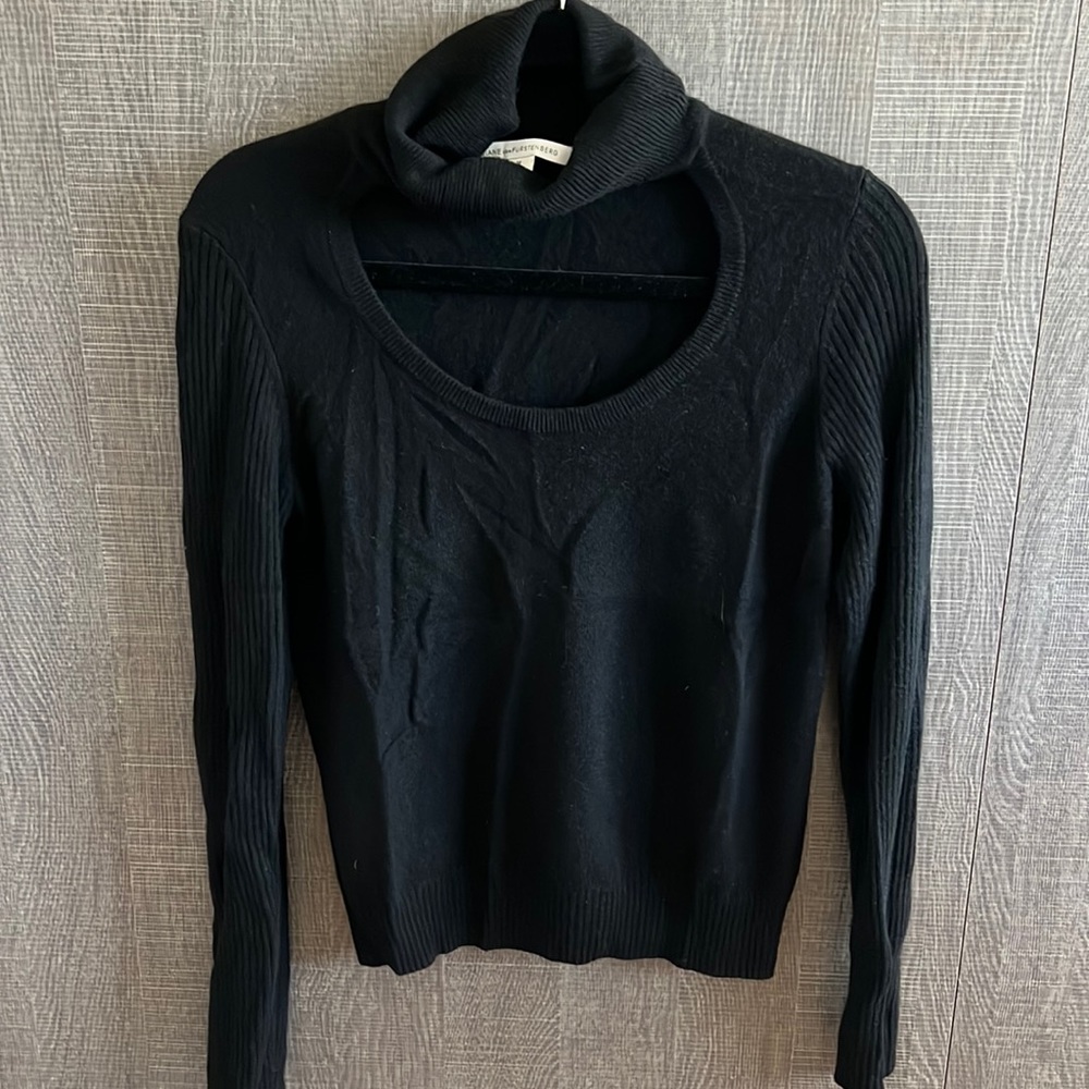 Diane Von Furstenberg  wool and cashmere sweater